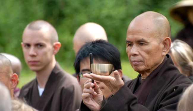 monjes-budista