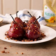 Natura Peras al Vino y Almendras Crocantes